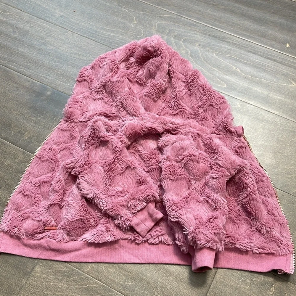 Tahari 2 piece 3/6m matching Jacket and onesie